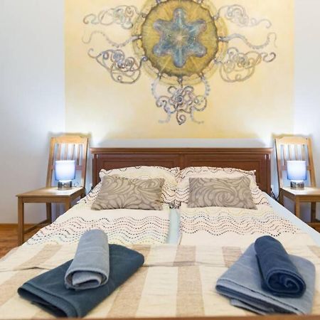 The Quiet Blue Home In The City Center! คราคูฟ ภายนอก รูปภาพ