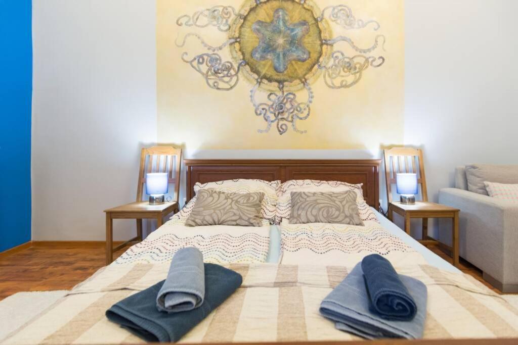 The Quiet Blue Home In The City Center! คราคูฟ ภายนอก รูปภาพ